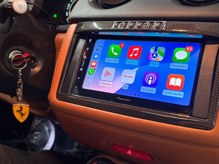 CarPlay ferrari california