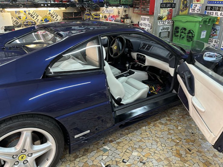 Ferrari 355 focal sono