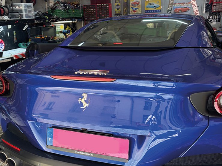 CarPlay ferrari portofino