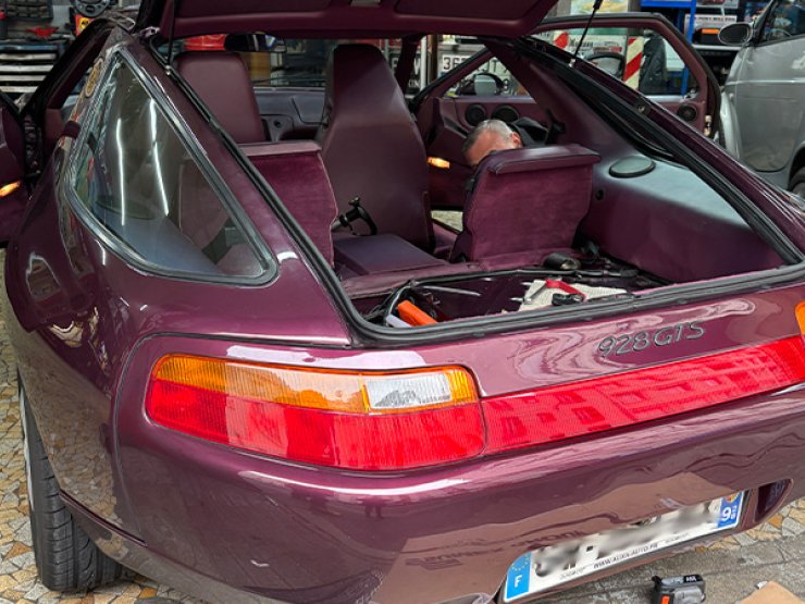 CarPlay porsche 928